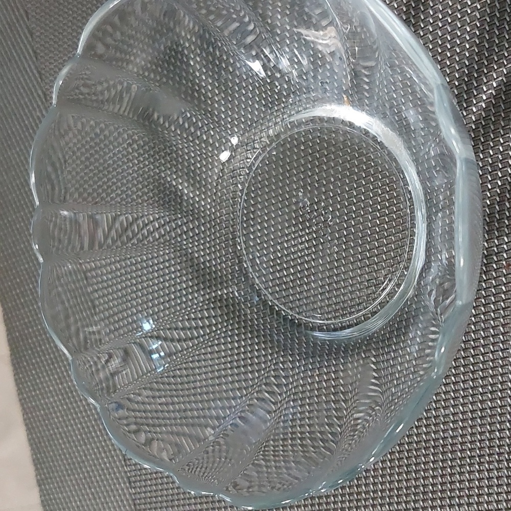 Vintage Arcoroc dish